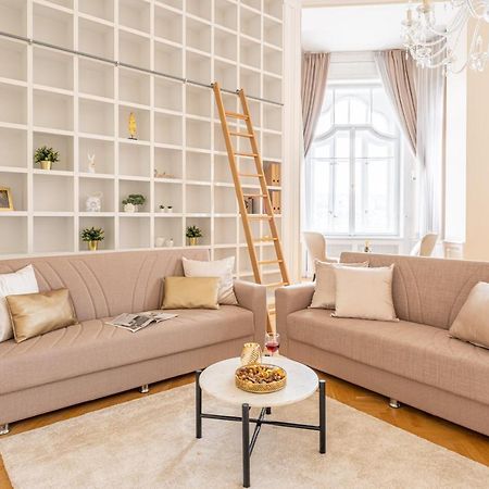 Matilda Luxury Suite Apartment Budapest Kültér fotó