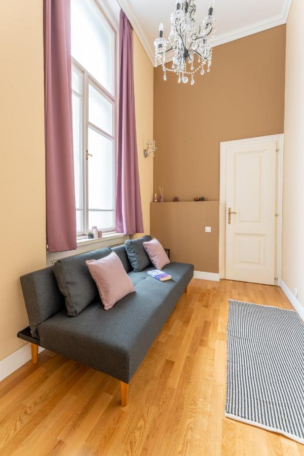 Matilda Luxury Suite Apartment Budapest Kültér fotó